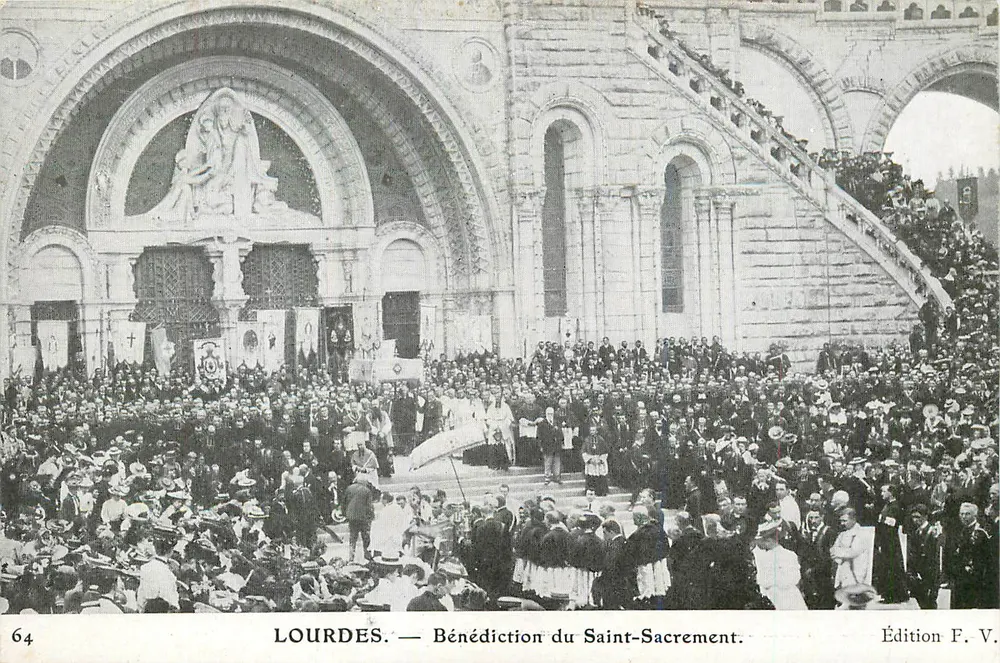 LOURDES — Bênção do Santíssimo Sacramento — Edição F. V. - Frente