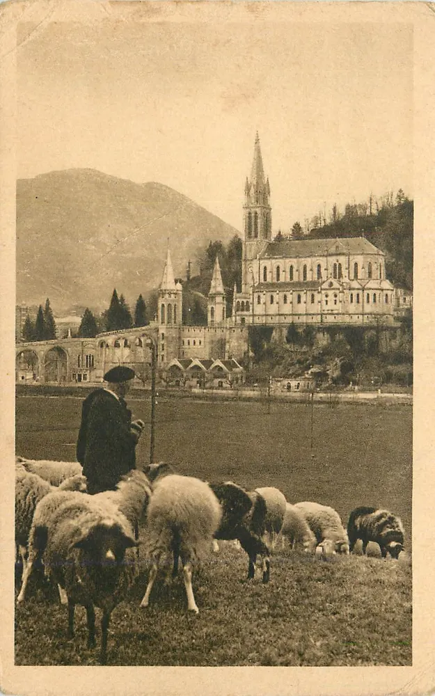Lourdes — A Basílica — Edição P. Doucet - Frente
