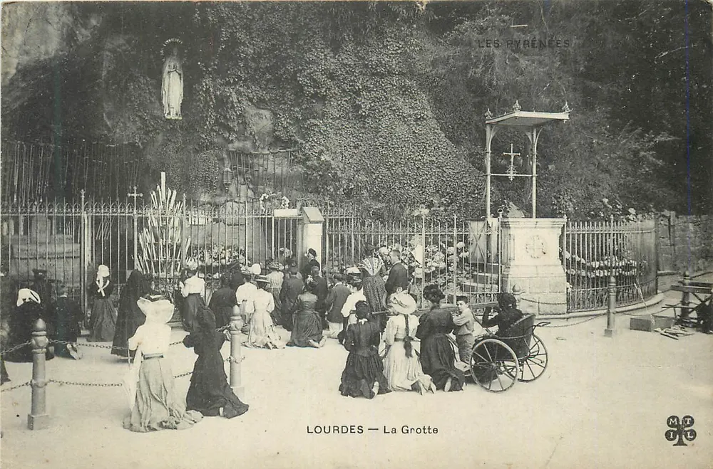 LOURDES — A Gruta — Os Pirineus — editor MIT - Frente