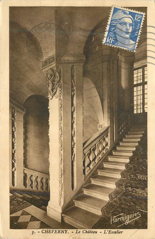 Cheverny - Le Château - L'Escalier — éditeur Harmignies, n°3 - Frente