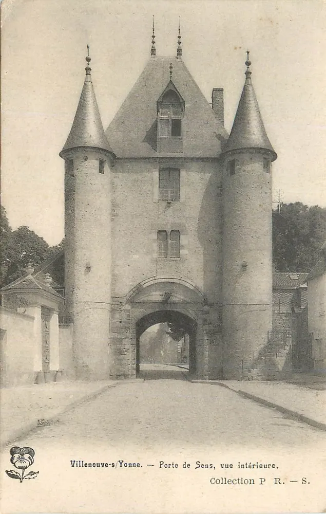 Villeneuve-sur-Yonne — Tor von Sens, Innenansicht — Sammlung P. R.-S. - Vorderseite