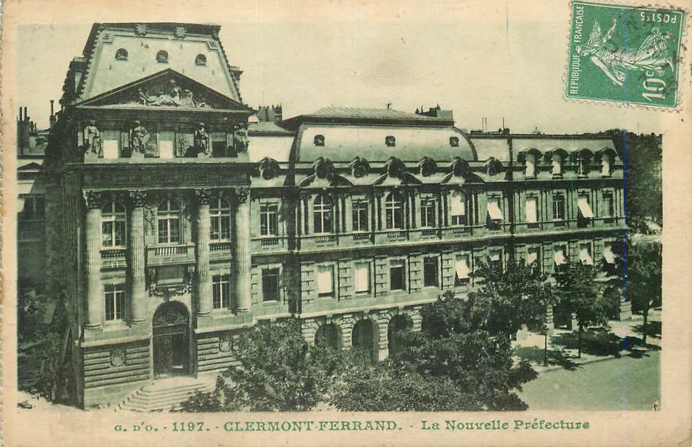Clermont-Ferrand — A Nova Prefeitura — G. D'O. n°1197 - Frente