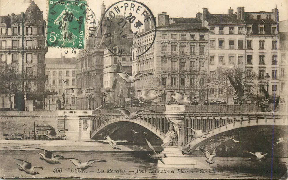 LYON — Die Möwen — Pont Lafayette und Place des Cordeliers — LL - Vorderseite