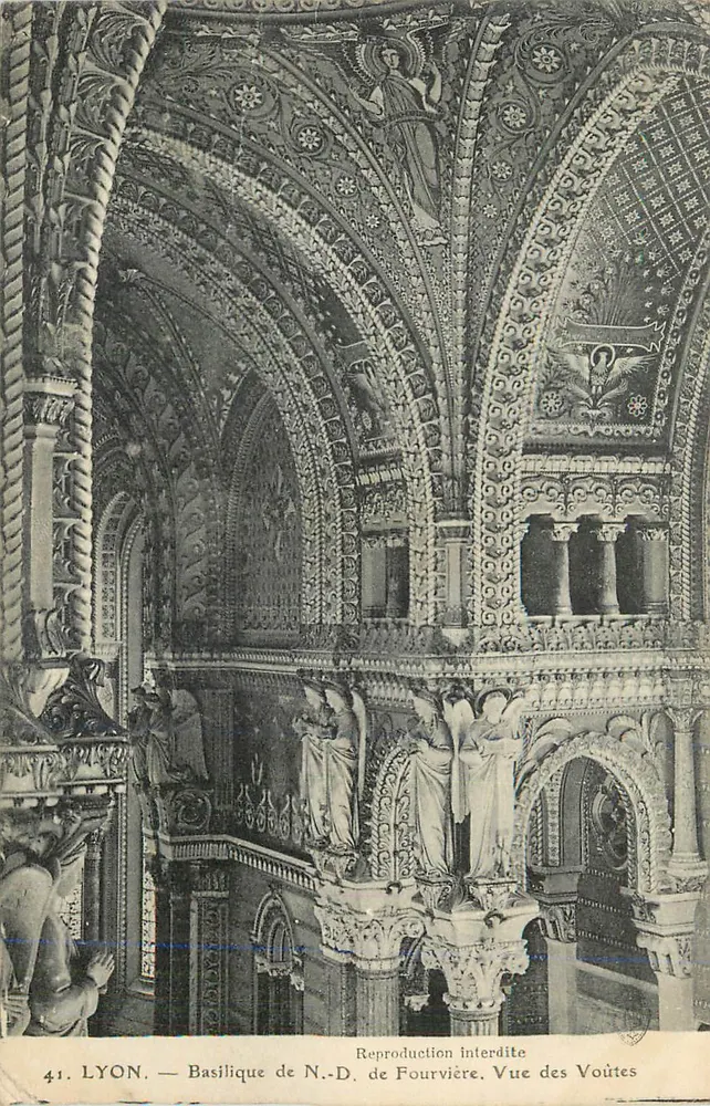 LYON — Basilique de N.-D. de Fourvière. Vue des Voûtes - Recto