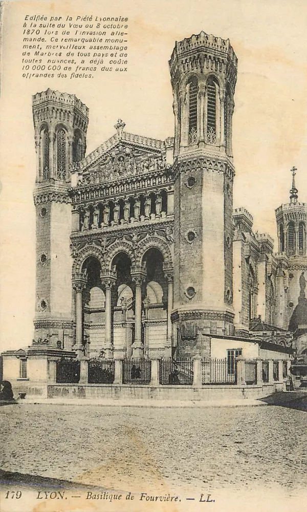 LYON — Basílica de Fourvière — LL. — N° 179 - Frente