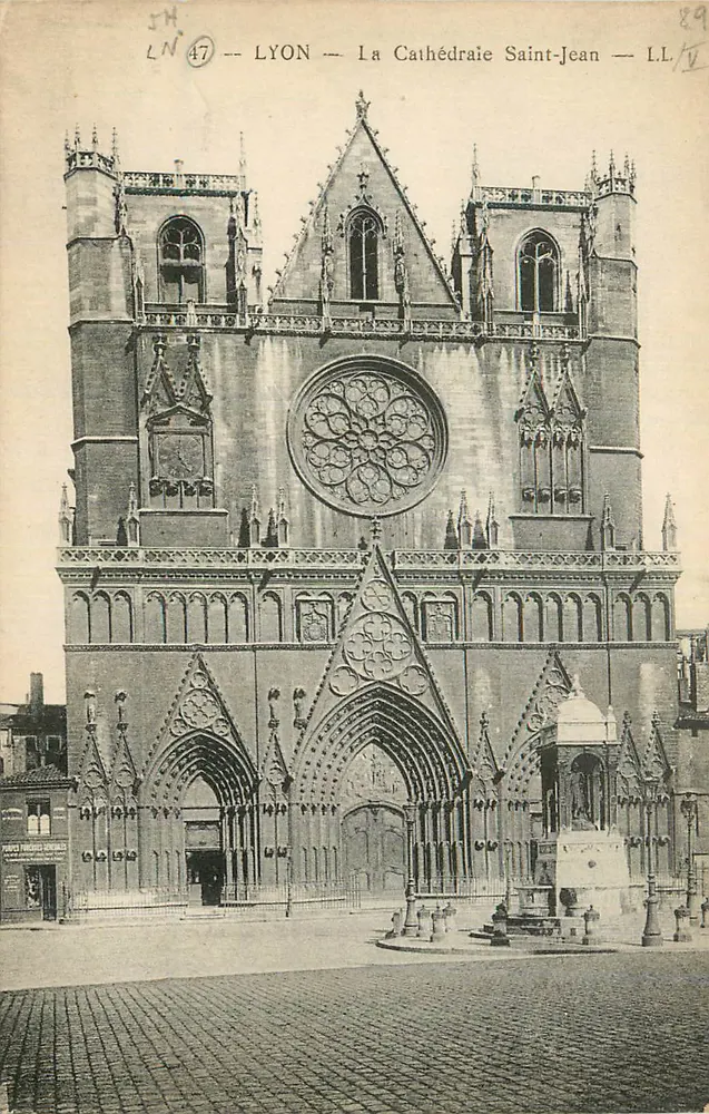 LYON — A Catedral São João — editor L.L. n° 47 - Frente