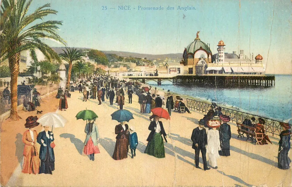 NICE - Promenade des Anglais. — Vue de la jetée avec promenade animée — Édition Giletta Phot. Nice, n°25 - Frente