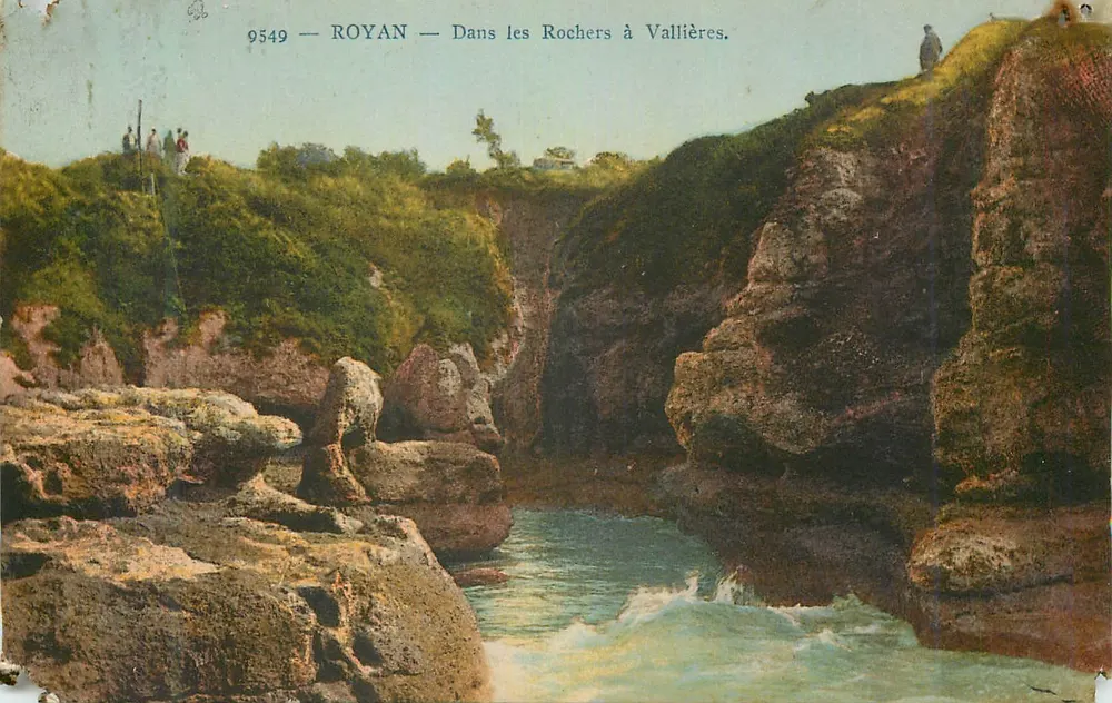 Royan — Nos Rochos de Vallières — Editor não identificado, n° 9549 - Frente