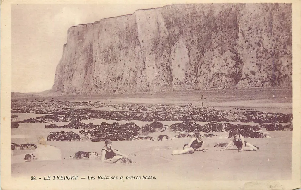 Le Tréport — As Falésias com maré baixa — G. Artaud, Nantes - Frente