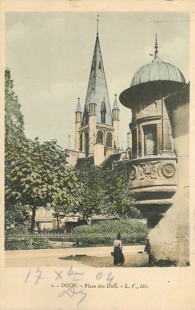 Dijon - Praça dos Duques — editor L. V. — n° 1 - Frente