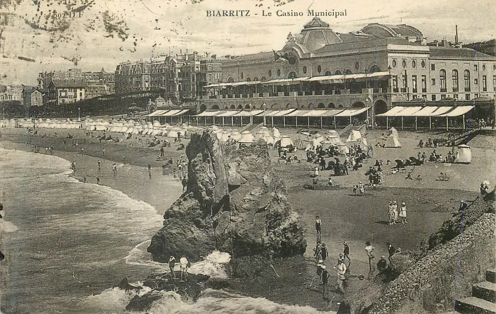 Biarritz - Le Casino Municipal — Édition des Dames de France, n° 802 D F - Recto
