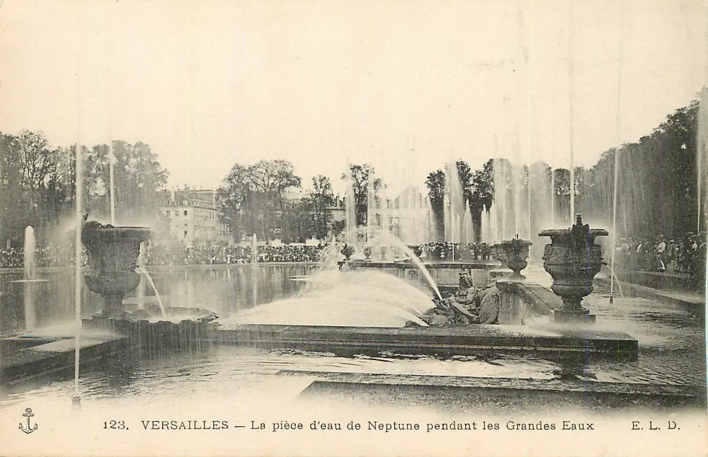 Versailles — Die Wasserstätte des Neptun während der Großen Fontänen — E. L. D. n°123 - Vorderseite