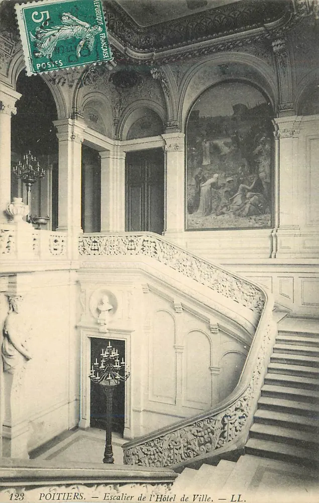 Poitiers — Escalier de l'Hôtel de Ville — LL. n° 123 - Recto
