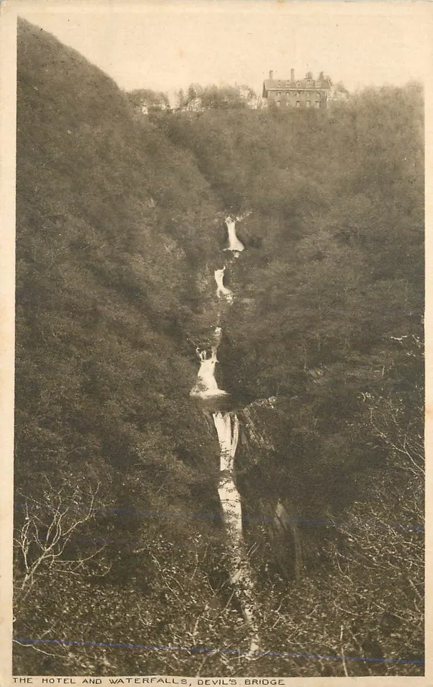 O Hotel e as Cachoeiras, Devil's Bridge — Publicado por F. P. Lightfoot, Aberystwyth - Frente