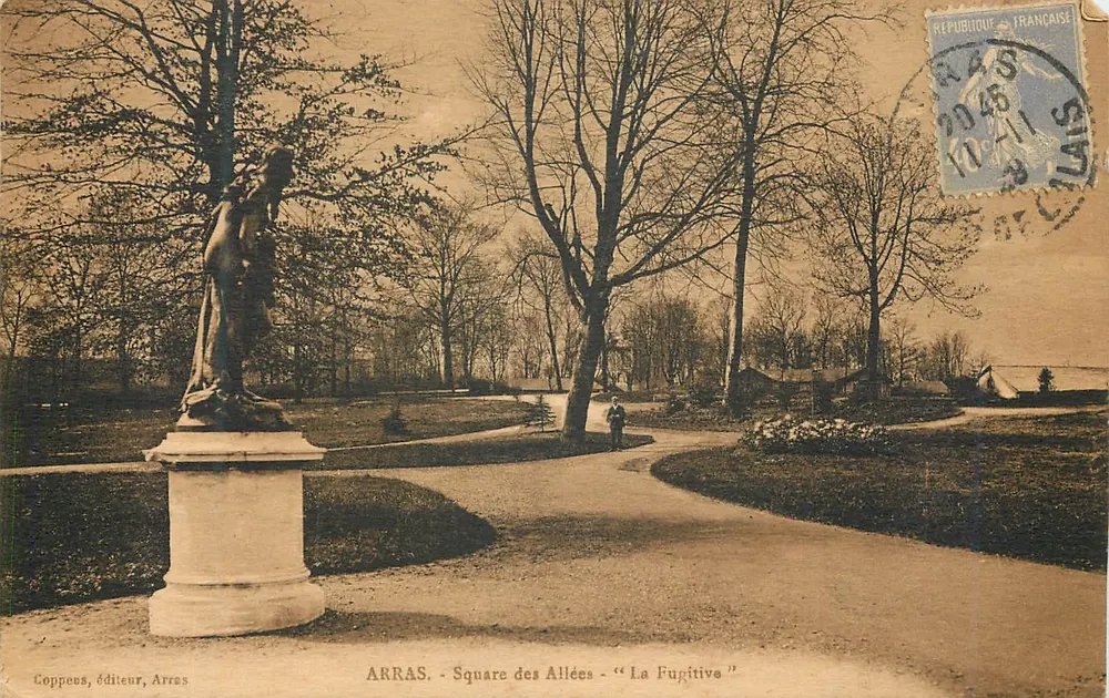 Arras - Square des Allées - "La Fugitive" — Coppens, editor, Arras - Frente