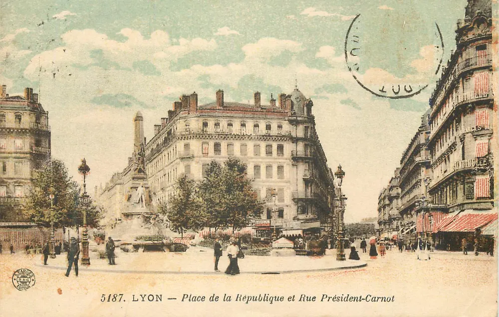 LYON — Place de la République und Rue Président-Carnot — Verlag R.B.C. n° 5187 - Vorderseite