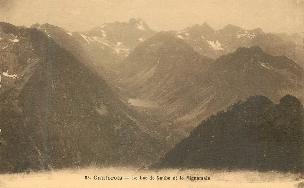 Cauterets — Le Lac de Gaube et le Vignemalo — Édition A. Thiriat, Lourdes - Recto