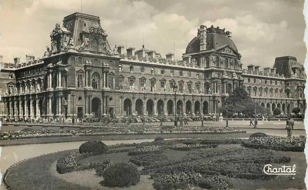 O Louvre — Paris — Éditions Chantal - Frente