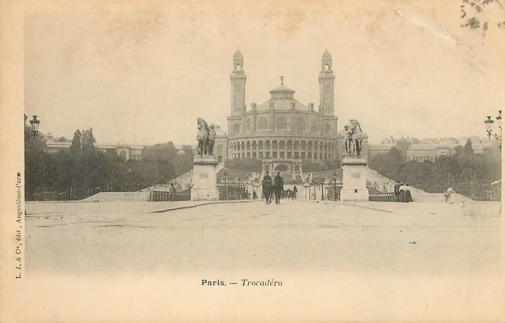 Paris — Trocadéro — L. J. & Cie, editora, Paris - Frente