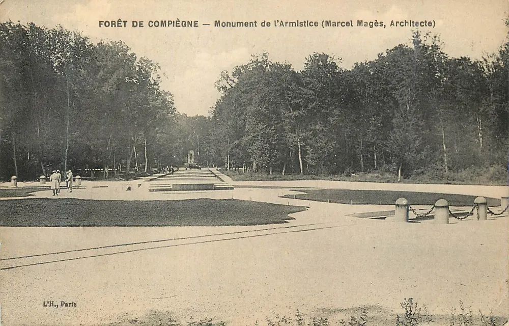 Forêt de Compiègne — Monument de l'Armistice (Marcel Magès, Architecte) - Front