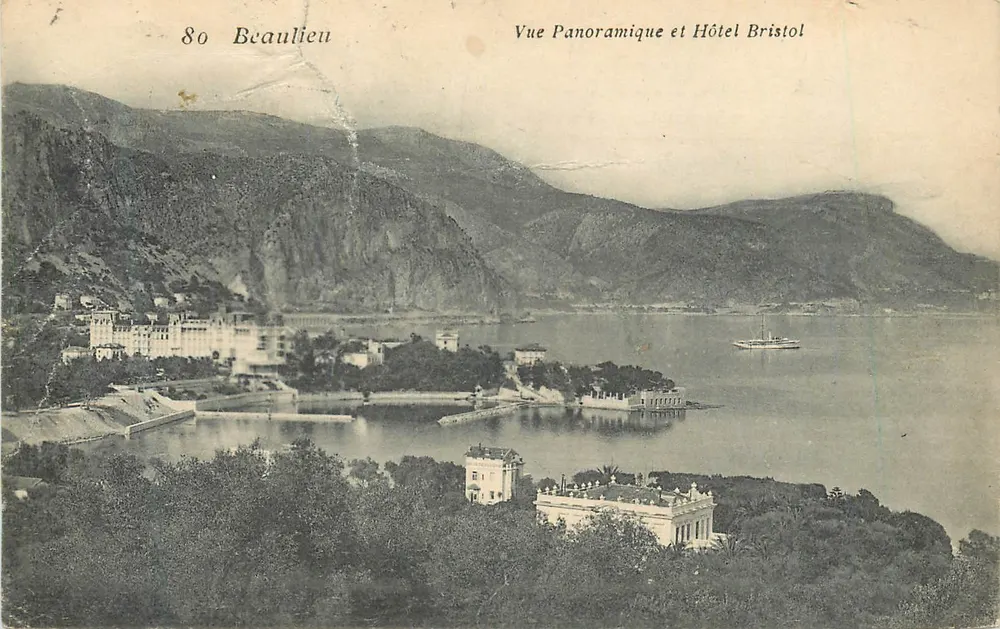 Beaulieu — Vue panoramique et Hôtel Bristol — Éditeur : Beaulieu, n° 80 - Recto