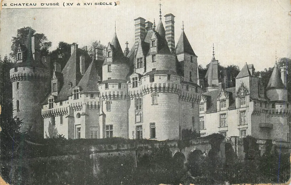 Le Château d'Ussé (XV & XVI siècle) — editor não visível - Frente