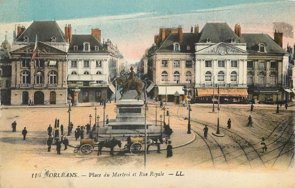Orléans — Place du Martroi et Rue Royale — LL. — 116 - Recto
