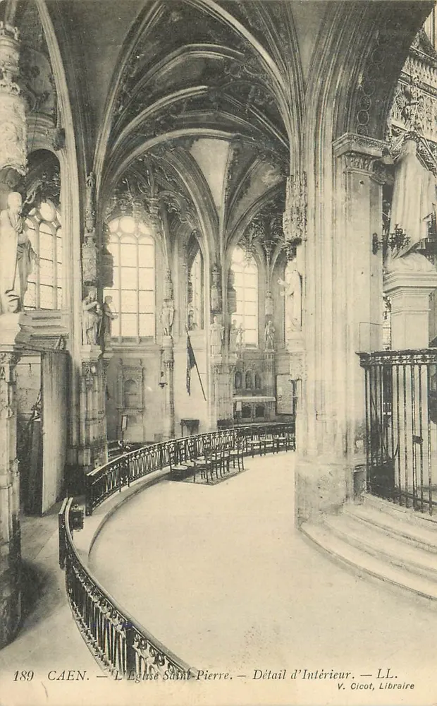 Caen — A Igreja de São Pedro — Detalhe do Interior — V. Cicot, Livreiro - Frente