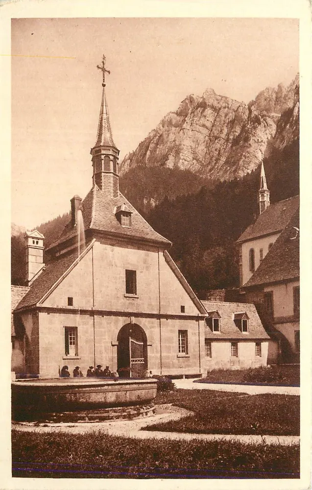 Grande Chartreuse — Cour intérieure — Foto Duchemin, n°506 - Frente