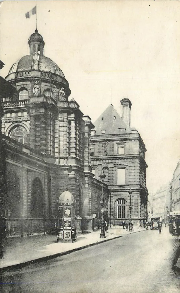 Paris — O Palácio do Senado — Edição La Cigogne, III, Rue Réaumur - Paris - Frente