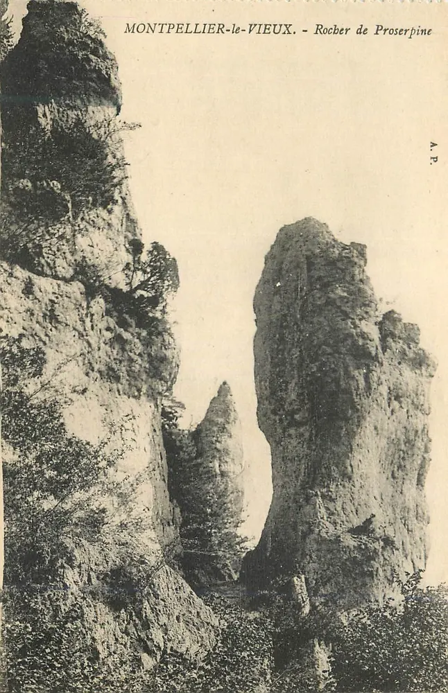 Montpellier-le-Vieux - Rocher de Proserpine — A.P. - Frente