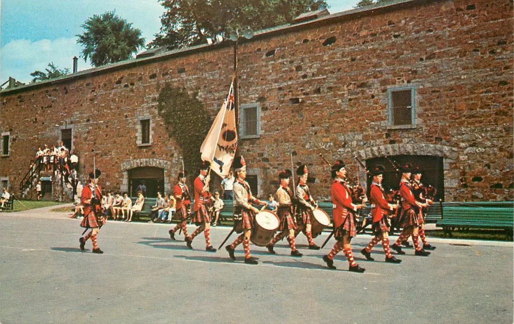 Freie Kompanien der Marine — historisches Manöver am Alten Fort, Montreal — Militärmuseum Montreal - Vorderseite