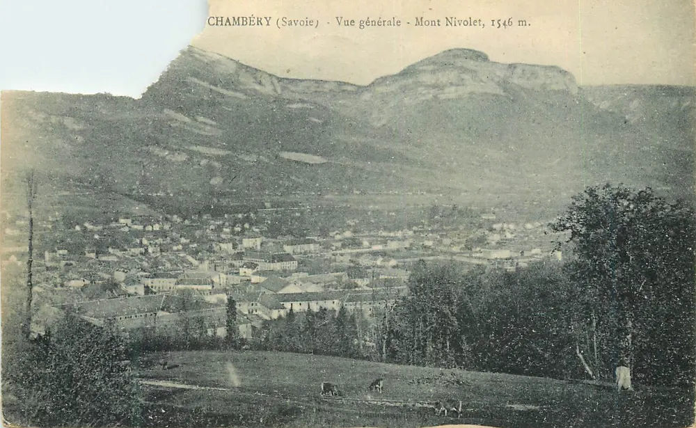 Chambéry (Savoie) — Allgemeiner Blick — Mont Nivolet, 1546 m. - Vorderseite