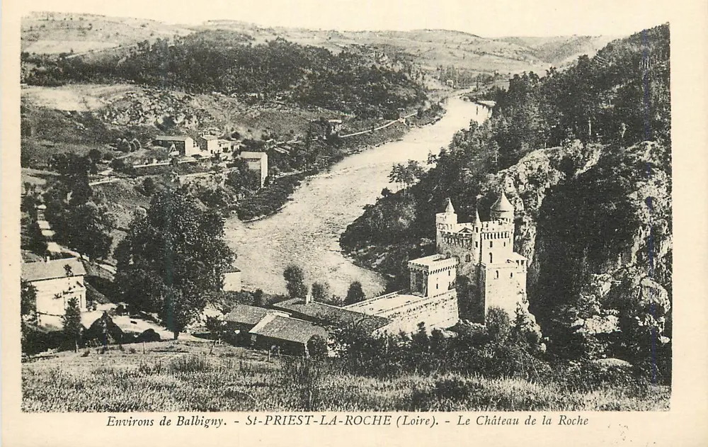 Umgebung von Balbigny - St-PRIEST-LA-ROCHE (Loire) - Schloss La Roche - Vorderseite