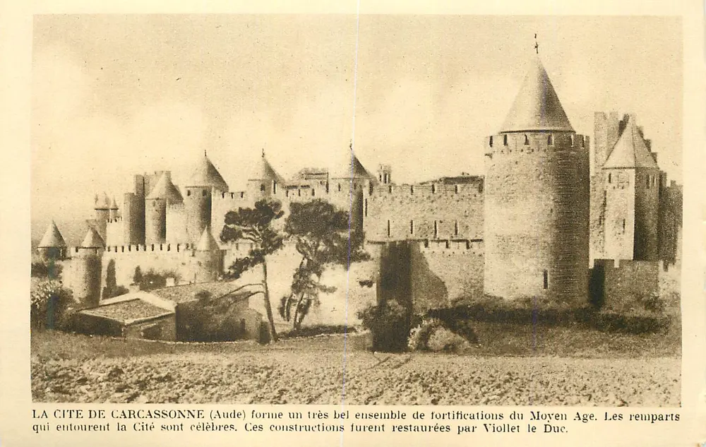 Cité de Carcassonne — restaurierte mittelalterliche Befestigungen von Viollet le Duc — Verlag nicht sichtbar - Vorderseite