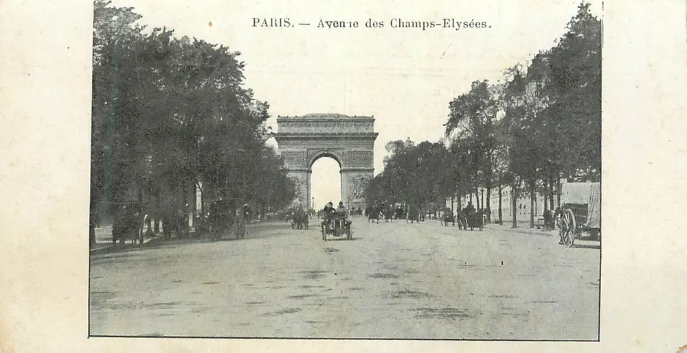 Paris — Avenida dos Campos Elísios — Arco do Triunfo — Editor Jardiot, Lille - Frente