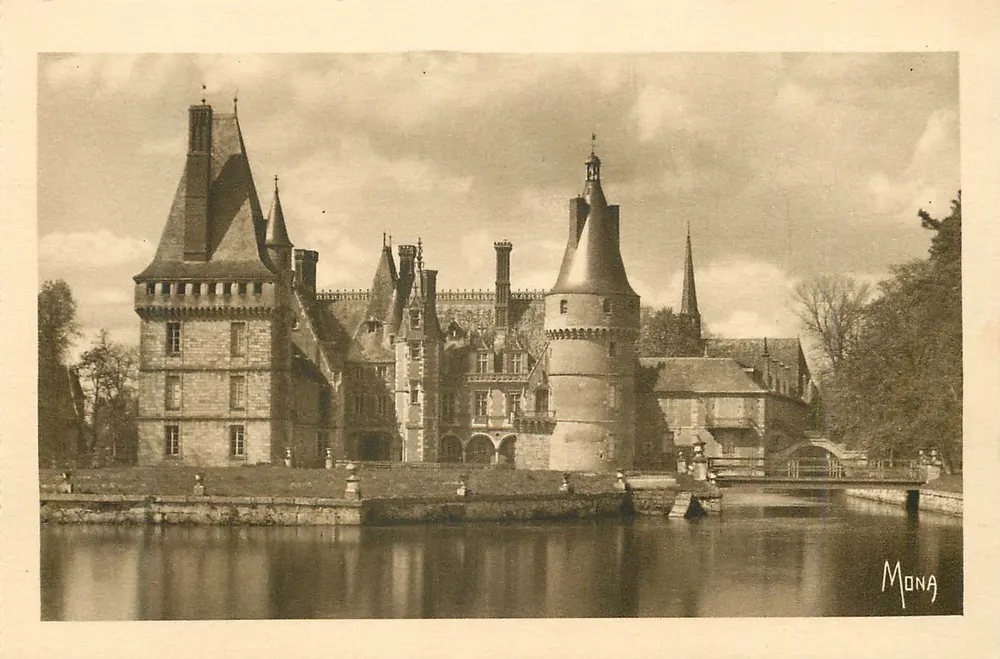 Château de Maintenon — Hauptfassade über dem Teich — Mona - Vorderseite