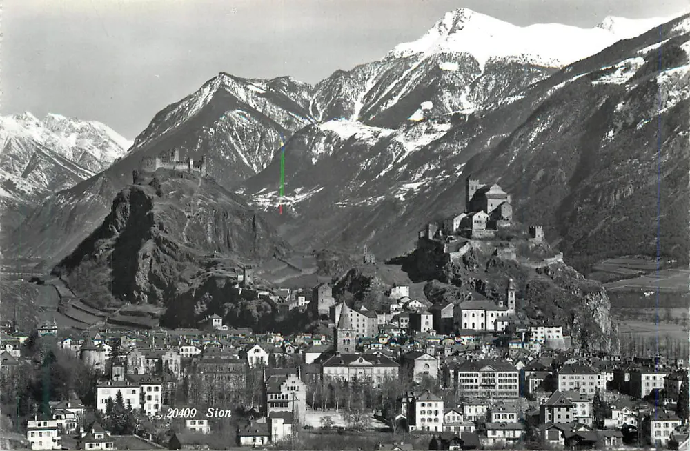 Ston — Vista panorâmica com castelo e montanhas nevadas — Foto Edil. C. Sartori, Versoix - Frente