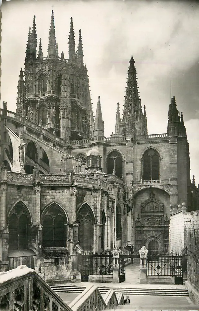 Burgos — Cathédrale : Porte de la Pellejeria — Éditions García Carrabell - Recto
