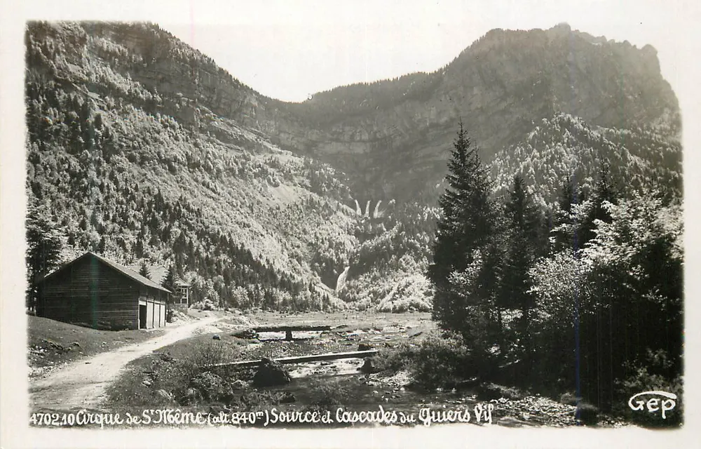 Cirque de Saint-Nécôme (au 840m) — Fonte & Cataratas do Guiers Vil — Gep - Frente