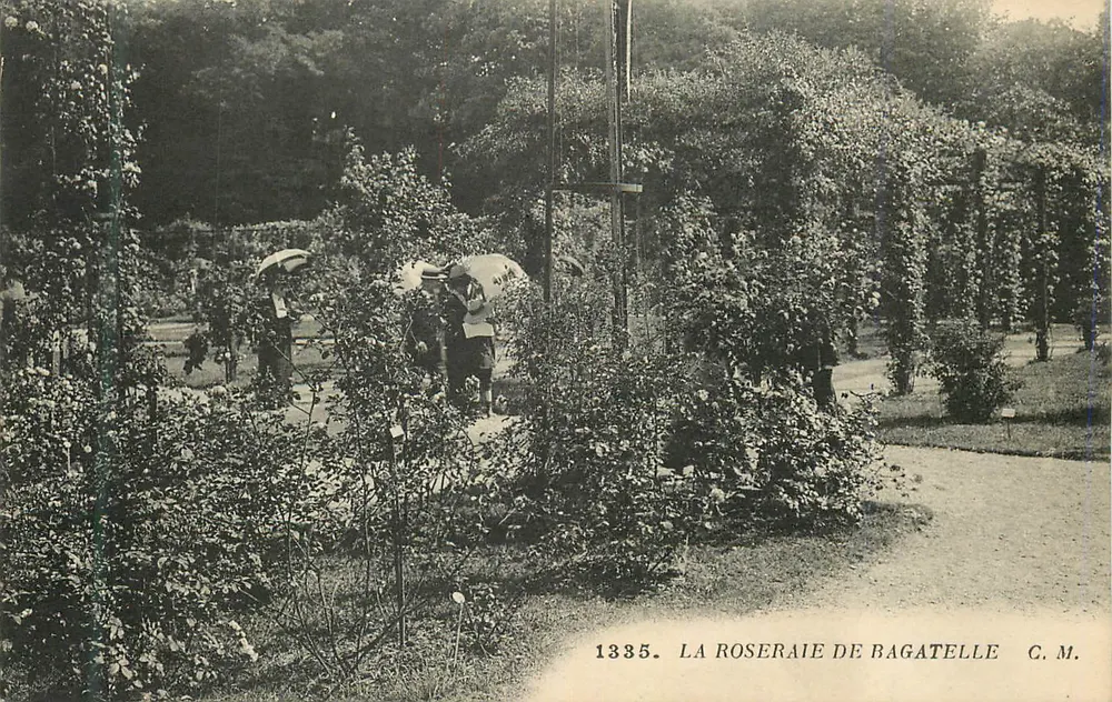 A Rosaleda de Bagatelle — C.M. n° 1335 - Frente