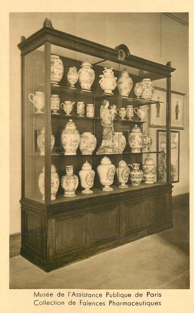 Museum der öffentlichen Wohlfahrt in Paris — Sammlung pharmazeutischer Faience — Radiogравure A. Breger Frères, Paris - Vorderseite
