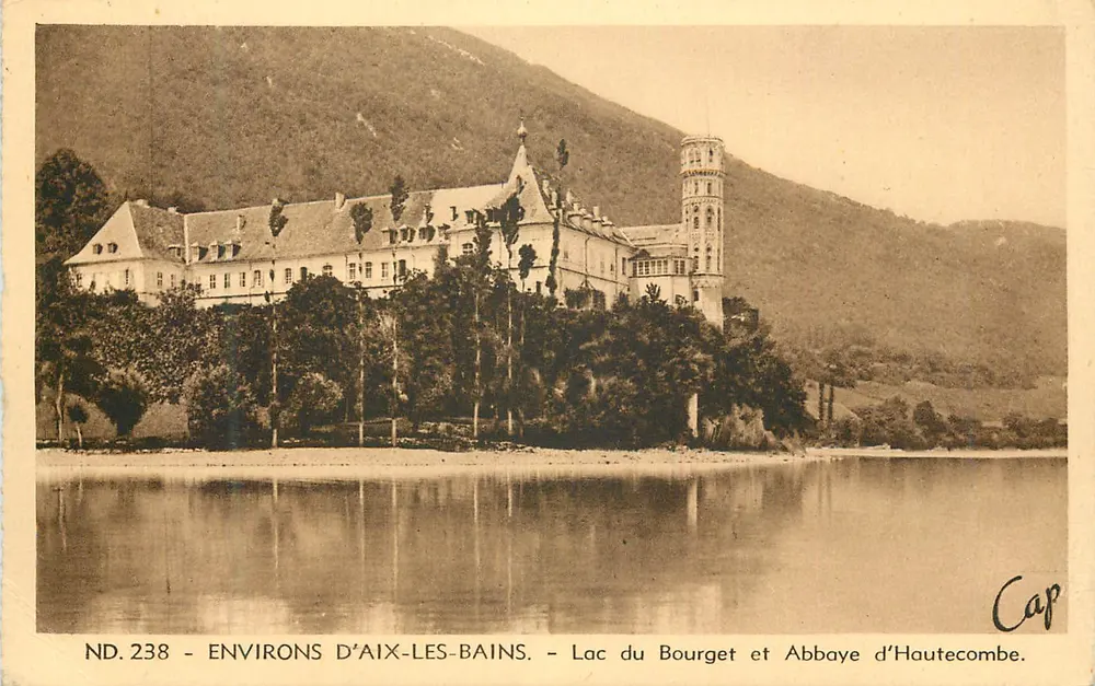 Lago do Bourget e Abadia de Hautecombe — Arredores de Aix-les-Bains — Cap, ND.238 - Frente