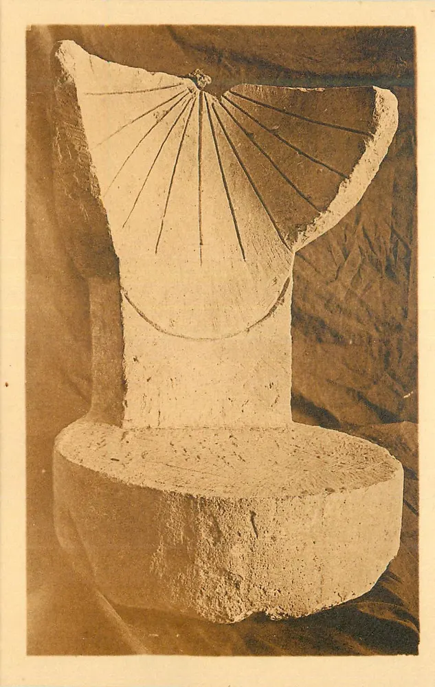 Cadran solaire — Musée de Comminges — édition de la Société Archéologique du Midi - Recto