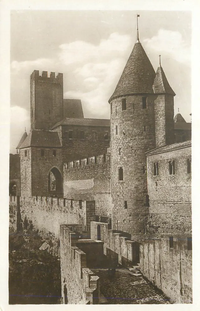 Carcassonne (Stadt) — Der Pinte-Brücke, Äußere Verteidigung des Schlosses — Verlag LL, n°12 - Vorderseite