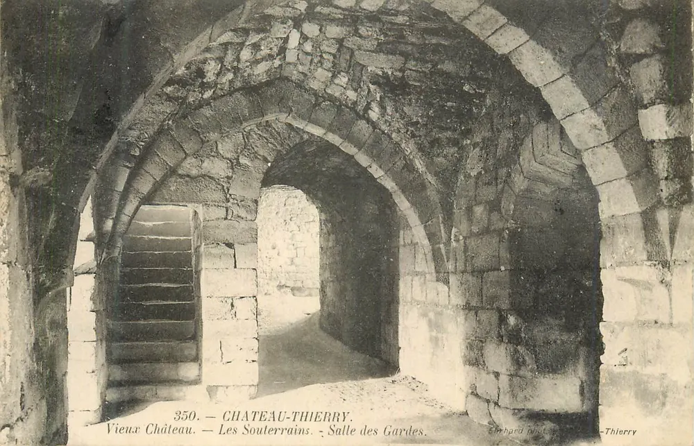 Château-Thierry — Die Unterführungen — Wachraum — Verlag Édouard Pictet, Nr. 350 - Vorderseite