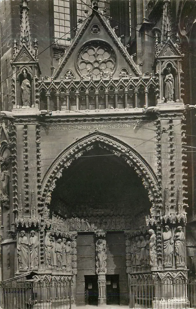 La Cathédrale de Metz — Portail Notre-Dame — La Cigogne - Recto