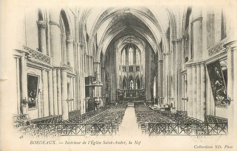 Bordeaux — Intérieur de l'Église Saint-André, la Nef — Collections ND. Phot. - Recto