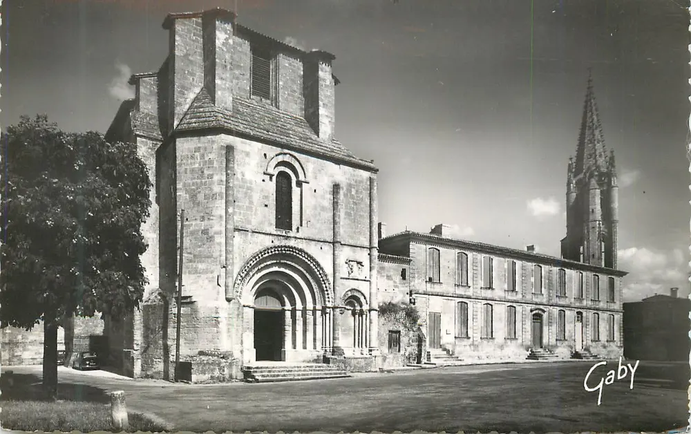 Saint-Émilion (Gironde) — Die Collegiatekirche (11. und 14. Jahrhundert) — Éditions Gaby - Vorderseite