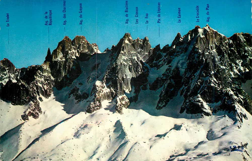 As Aiguilles de Chamonix — vista panorâmica dos picos — LUMICAP - Frente